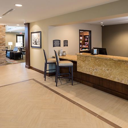 Staybridge Suites Omaha West By Ihg Εξωτερικό φωτογραφία
