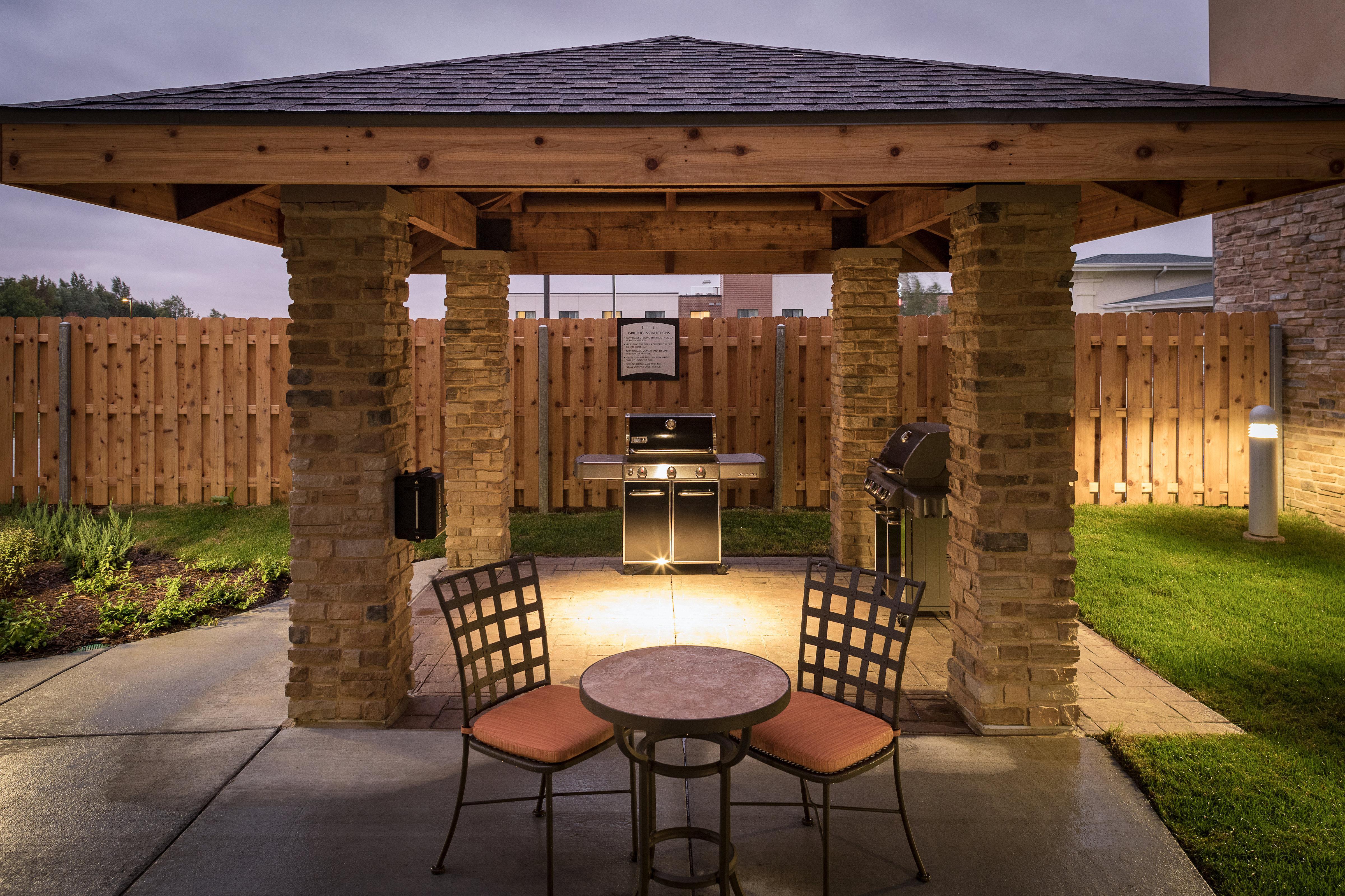 Staybridge Suites Omaha West By Ihg Εξωτερικό φωτογραφία